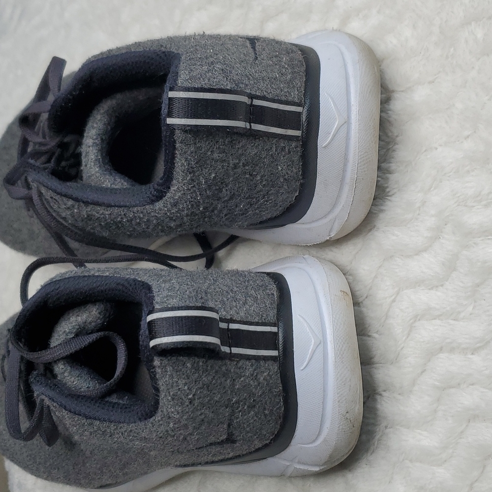 Hoka One One Hupana Wool Sneakers, Size 9.5 - image 3